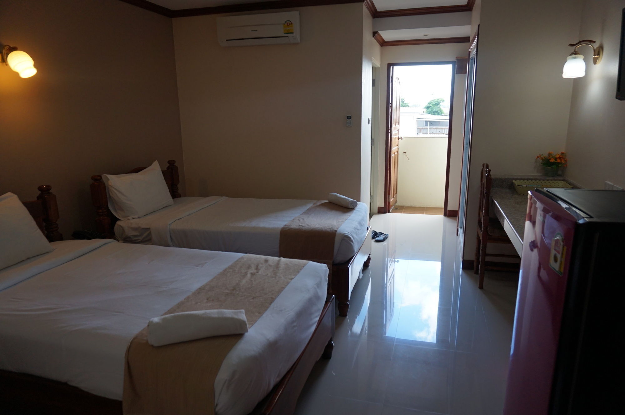 Np Residence Nakhon Phanom Eksteriør bilde