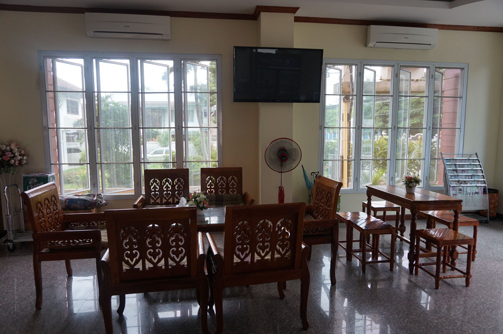 Np Residence Nakhon Phanom Eksteriør bilde
